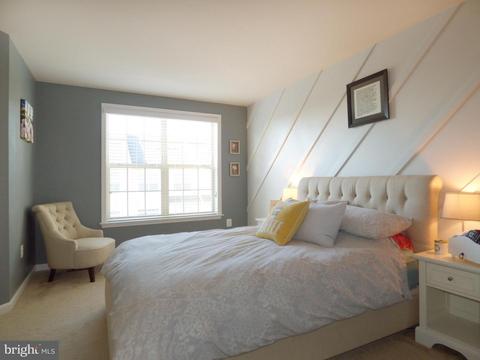 9802 Smithview Pl, Lanham, MD 20706 photo 10