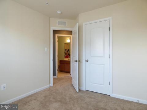9802 Smithview Pl, Lanham, MD 20706 photo 20