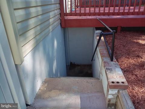 9321 Bandera St, Lanham, MD 20706 photo 36