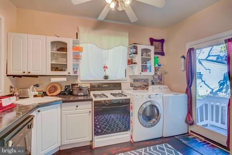 9504 Franklin Ave, Lanham, MD 20706 photo 13