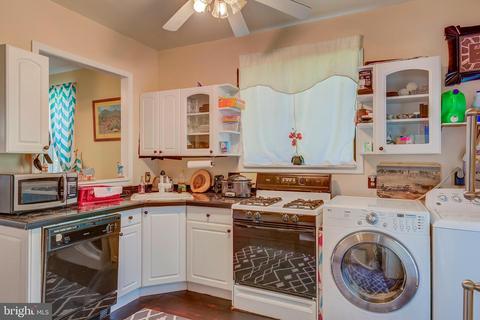 9504 Franklin Ave, Lanham, MD 20706 photo 12