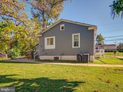 9504 Franklin Ave, Lanham, MD 20706 photo 27