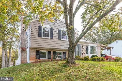 5807 Justina Dr, Lanham, MD 20706 photo 2