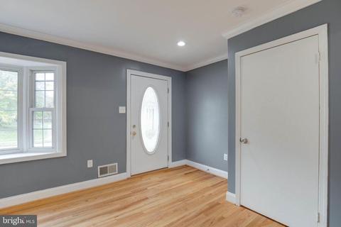 5807 Justina Dr, Lanham, MD 20706 photo 8