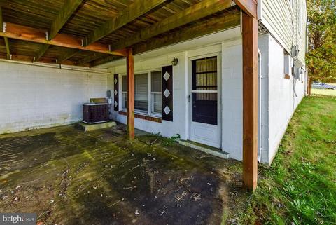 7547 Newberry Ln, Lanham, MD 20706 photo 27