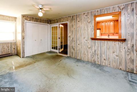 7547 Newberry Ln, Lanham, MD 20706 photo 12