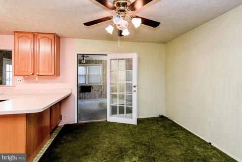 7547 Newberry Ln, Lanham, MD 20706 photo 7