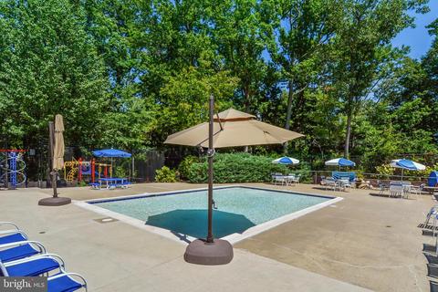 8711 Graystone Ln, Laurel, MD 20708 photo 38