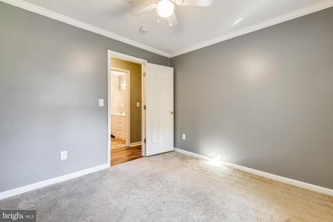 8711 Graystone Ln, Laurel, MD 20708 photo 28