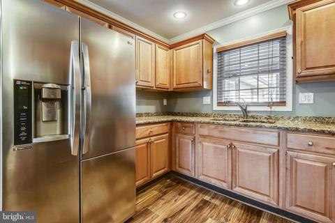 8711 Graystone Ln, Laurel, MD 20708 photo 18