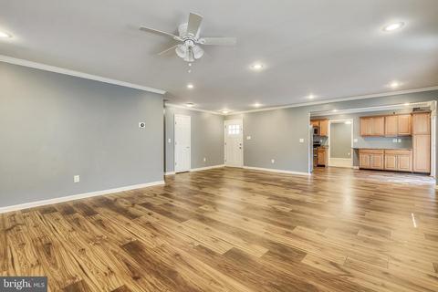 8711 Graystone Ln, Laurel, MD 20708 photo 13