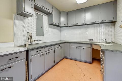 8711 Graystone Ln, Laurel, MD 20708 photo 41