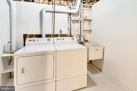 8403 N Point Ct, Laurel, MD 20708 photo 31