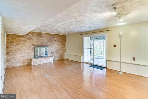 8403 N Point Ct, Laurel, MD 20708 photo 25