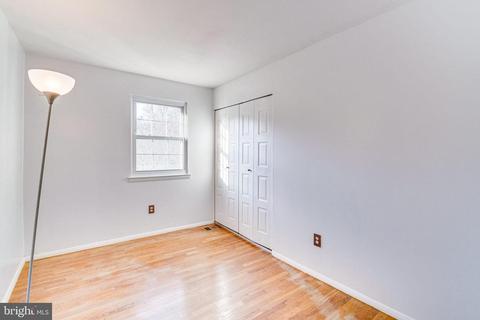 8403 N Point Ct, Laurel, MD 20708 photo 21