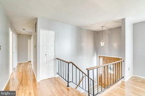 8403 N Point Ct, Laurel, MD 20708 photo 15