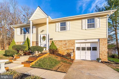 8403 N Point Ct, Laurel, MD 20708 photo 2