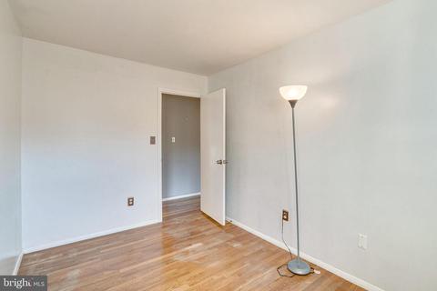 8403 N Point Ct, Laurel, MD 20708 photo 22
