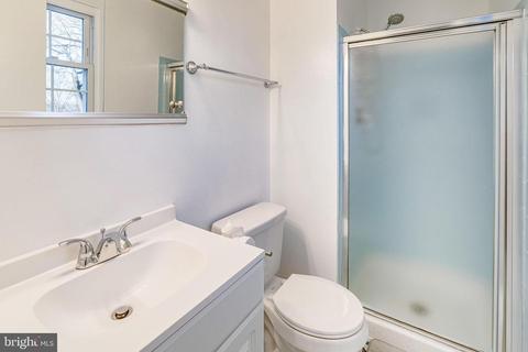 8403 N Point Ct, Laurel, MD 20708 photo 20