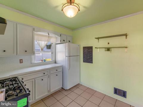 409 Compton Ave, Laurel, MD 20707 photo 13