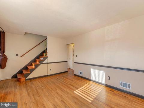 409 Compton Ave, Laurel, MD 20707 photo 5