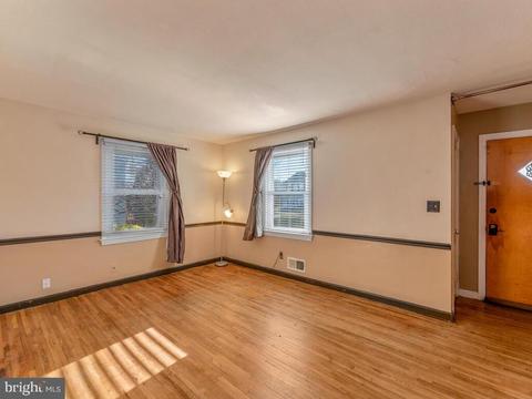 409 Compton Ave, Laurel, MD 20707 photo 7