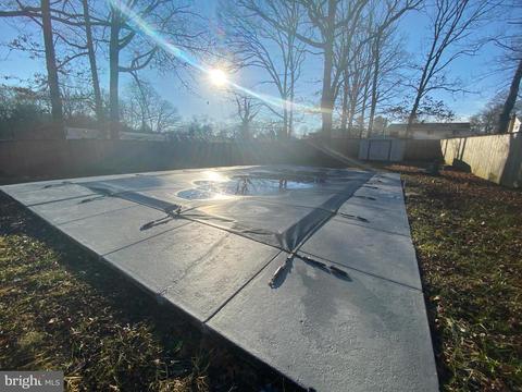 9209 Rolling View Dr, Lanham, MD 20706 photo 32
