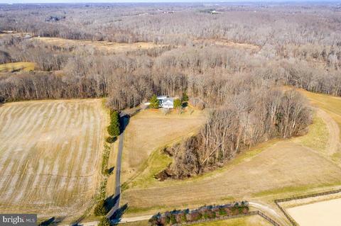 15230 Croom Rd, Brandywine, MD 20613 photo 3
