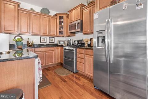 9006 Ruby Lockhart Blvd, Lanham, MD 20706 photo 9