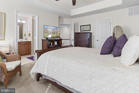 9006 Ruby Lockhart Blvd, Lanham, MD 20706 photo 18