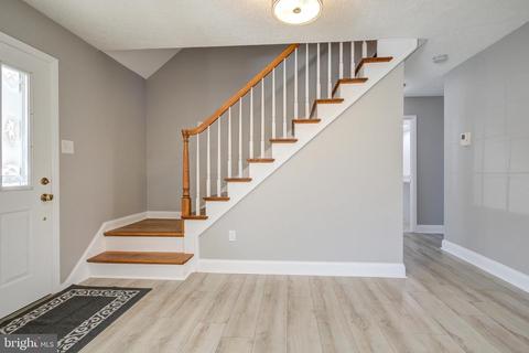 8904 Briardale Ln, Laurel, MD 20708 photo 8