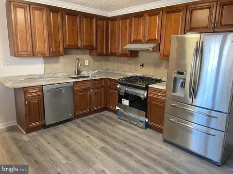 9400 Fontana Dr, Lanham, MD 20706 photo 4