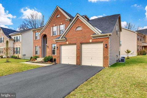 2502 Saint Nicholas Way, Lanham, MD 20706 photo 2