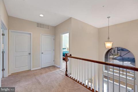 2502 Saint Nicholas Way, Lanham, MD 20706 photo 19
