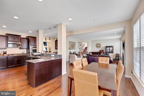 2502 Saint Nicholas Way, Lanham, MD 20706 photo 16