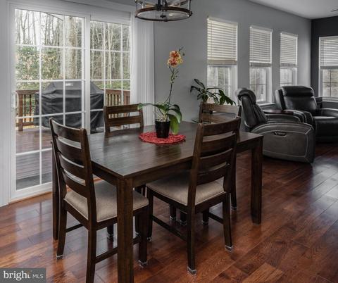 11204 Laurel Grove Ct, Laurel, MD 20708 photo 4