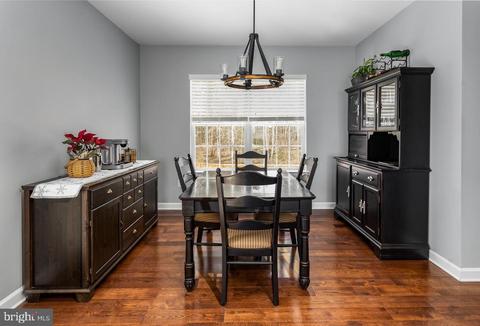 11204 Laurel Grove Ct, Laurel, MD 20708 photo 5
