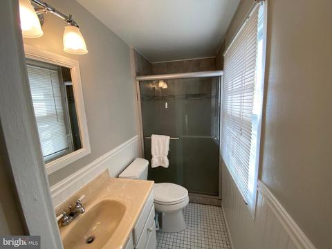 8704 Granite Ln, Laurel, MD 20708 photo 25
