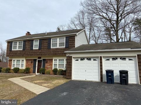 8704 Granite Ln, Laurel, MD 20708 photo 2