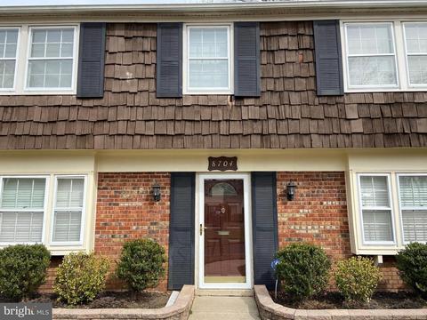 8704 Granite Ln, Laurel, MD 20708 photo 3
