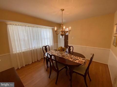 8704 Granite Ln, Laurel, MD 20708 photo 17