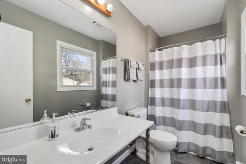 12502 Silverbirch Ln, Laurel, MD 20708 photo 19