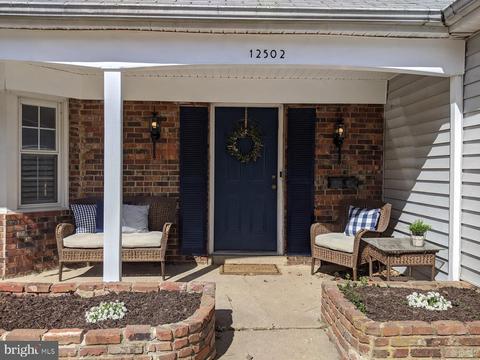 12502 Silverbirch Ln, Laurel, MD 20708 photo 2