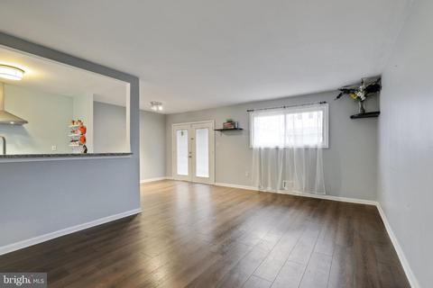 8924 Walkerton Dr, Lanham, MD 20706 photo 24