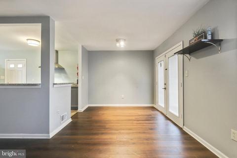 8924 Walkerton Dr, Lanham, MD 20706 photo 22