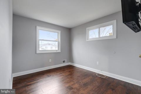 8924 Walkerton Dr, Lanham, MD 20706 photo 31