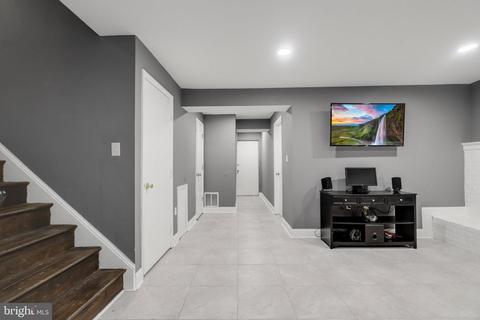 8924 Walkerton Dr, Lanham, MD 20706 photo 49