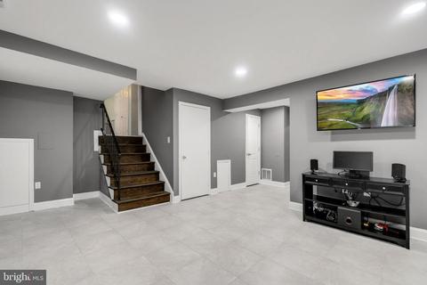 8924 Walkerton Dr, Lanham, MD 20706 photo 45