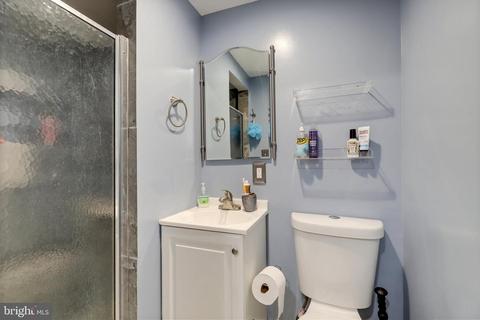 8924 Walkerton Dr, Lanham, MD 20706 photo 42