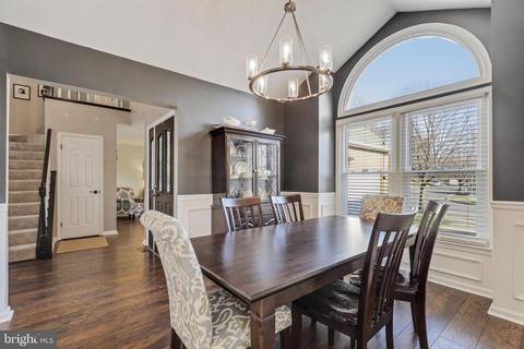 9315 Creekview Dr, Laurel, MD 20708 photo 20